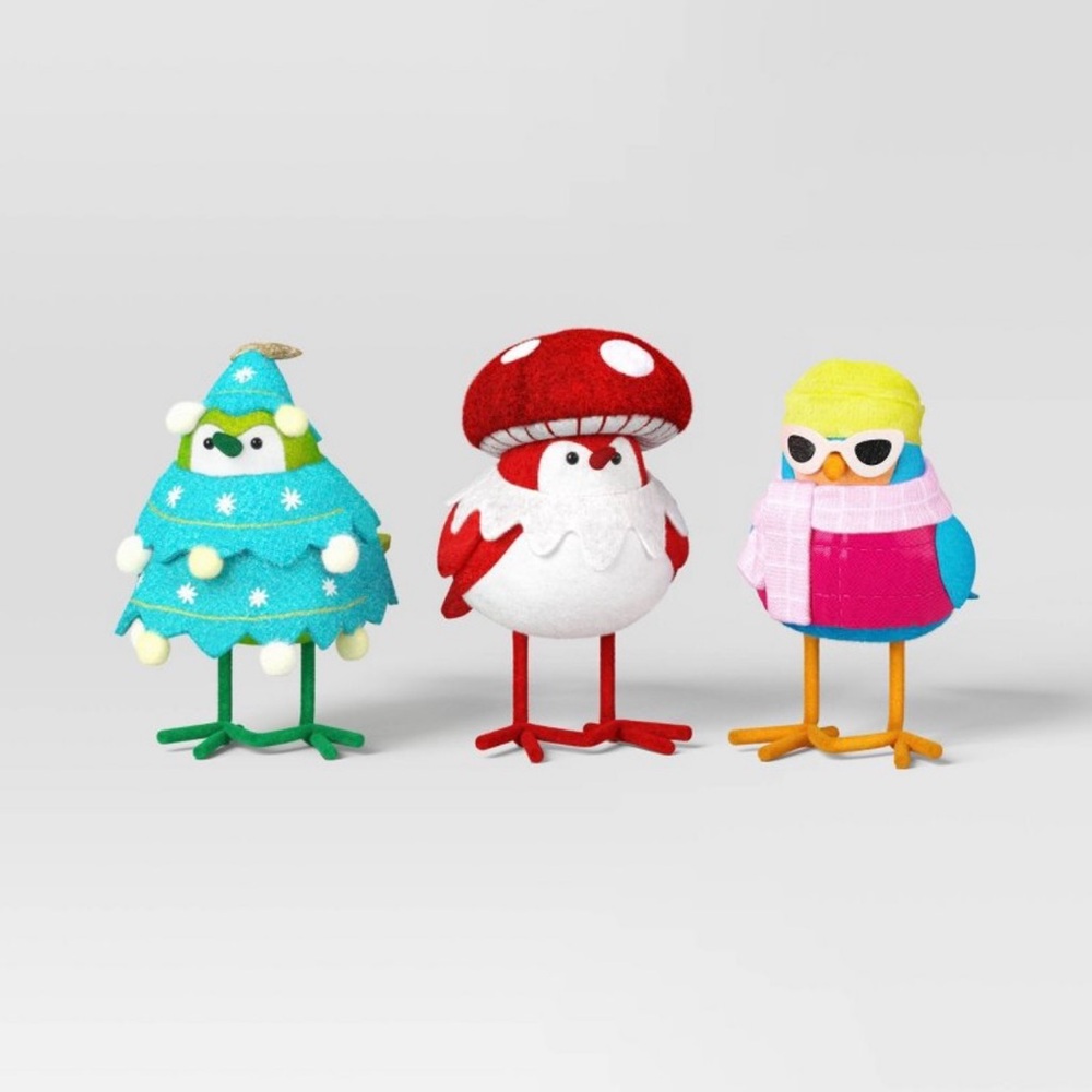3pc Target 🎯 Featherly Friends Mini Fabric Christmas
Bird Figurine Wondershop